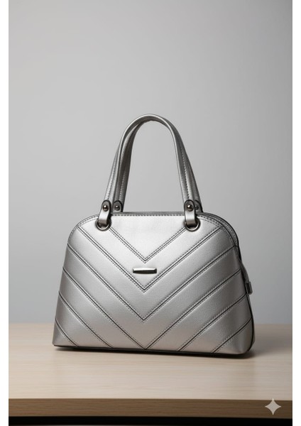 Kadın Kutu Model El ve Omuz Çantası fiyatları