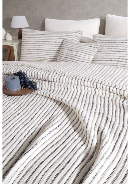 Çizgili Ultra Soft Yorgan 6 Kat Muslin Saçaksız 230X250 fırsatları