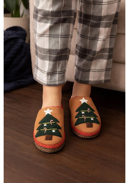 Kadın Yılbaşı Temalı Şerit Detaylı Ev Terliği modelleri