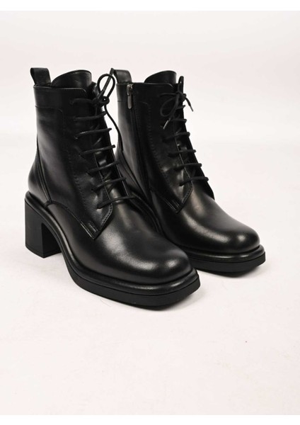 Bağcıklı Fermuarlı Termo Taban Hakiki Deri Topuklu Bot 336-1233 Kadın Bot