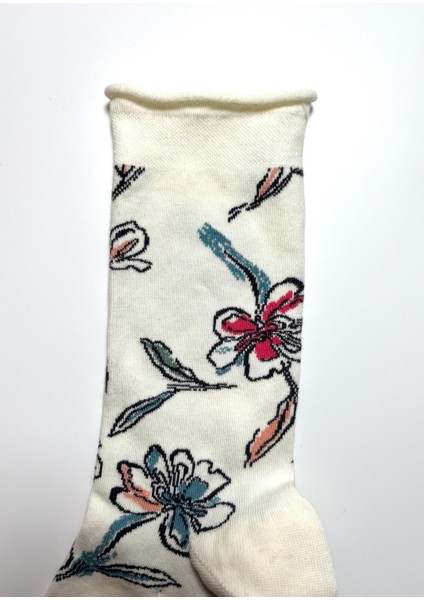 Dikişsiz Desenli Pamuklu Penye Kadın Çorap modelleri