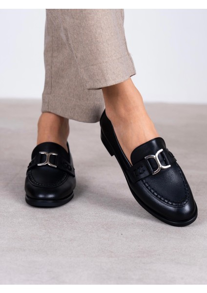 Bilora Siyah Hakiki Deri Kadın Makosen modelleri