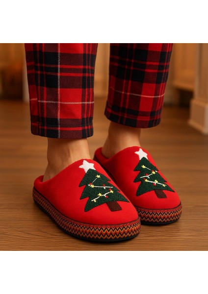 Kadın Yılbaşı Temalı Şerit Detaylı Ev Terliği