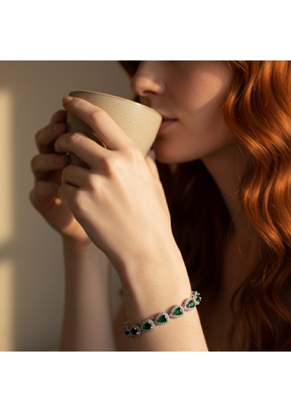 Gümüş Yeşil Zirkon Damla Taşlı 925 Ayar Kadın Bileklik - Doğum Günü, Sevgililer Günü, Anneler Günü, Yıldönümü Hediyesi - 18 cm fiyatları
