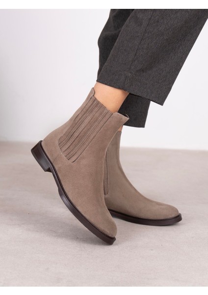 Nomi Vizon Süet Hakiki Deri Kadın Bot modelleri