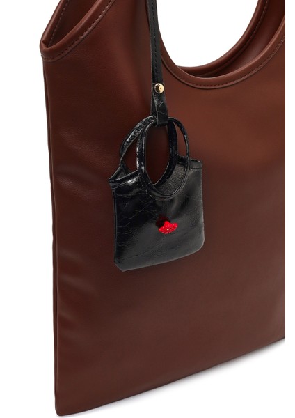 Kadın Kahverengi Aksesuar Detaylı Omuz Çantası 25SBD254618