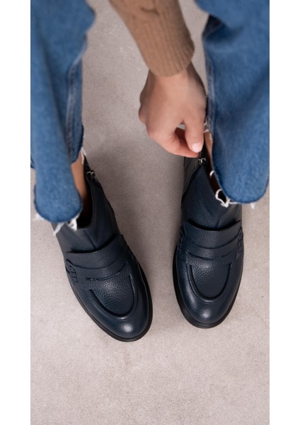 Vanya Lacivert Hakiki Deri Kadın Bot