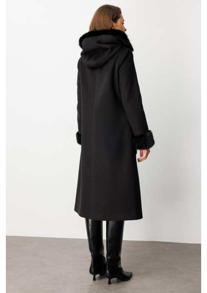 6055 Ekol Manto modelleri