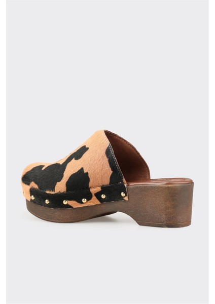 Taba Hayvan Desenli Deri Kadın Terlik modelleri