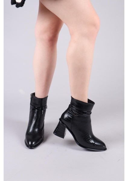 Belize Tokalı Kroko Bot Siyah fırsatları