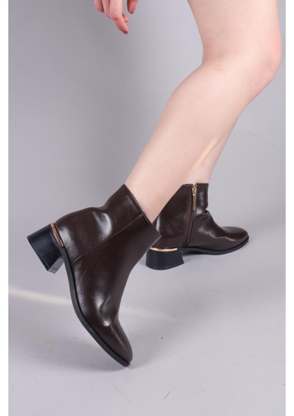 Benella Düz Alçak Topuklu Bot Kahverengi