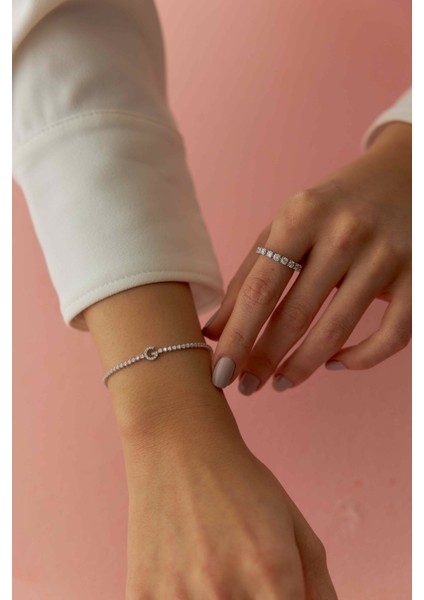 14 Ayar Altın Su Yolu Taşlı Harf Bileklik fırsatları