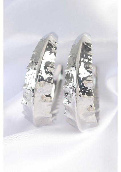 Pirinç Gümüş Renk Yaprak Desenli Halka Küpe - TJ-BKP8922 indirimleri