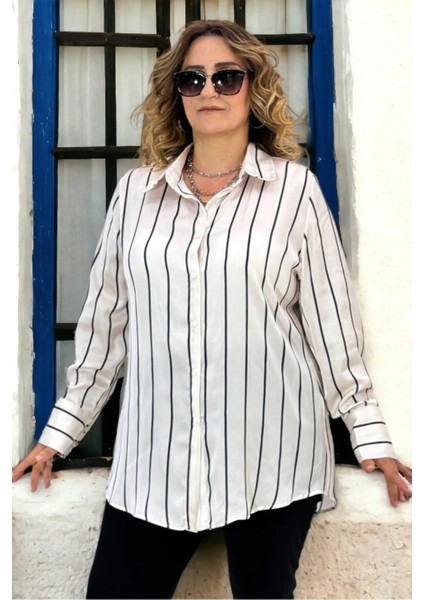 Geniş Manşet Kol Dikine Lacivert Çizgili Büyük Beden Saten Gömlek fırsatları