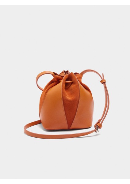 Deri Bucket Çanta fırsatları