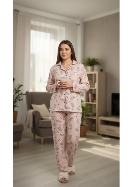 Kedi Desenli Önden Düğmeli Kadın Polar Pijama Takımı