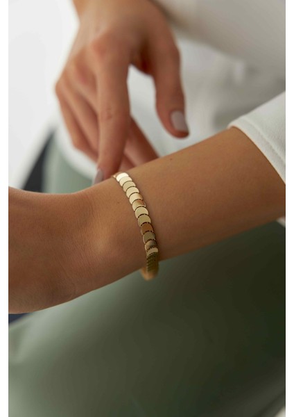 14 Ayar Altın Sıralı Pullu Bileklik modelleri