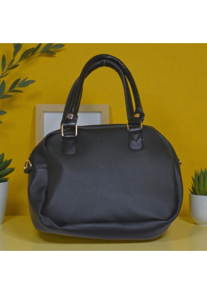 Kadın Oval Form Günlük El ve Omuz Çantası – Çok Gözlü Pratik Model fiyatları