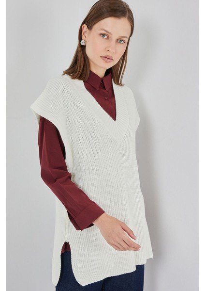 Kadın Bdart Ribanalı Dokulu Rahat Fit Triko Yelek Beyaz fırsatları