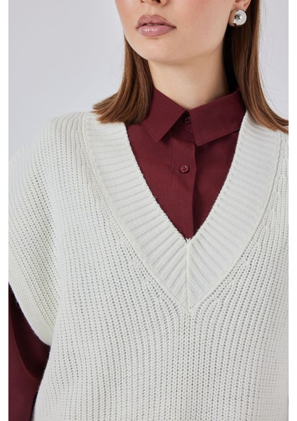Kadın Bdart Ribanalı Dokulu Rahat Fit Triko Yelek Beyaz indirimleri