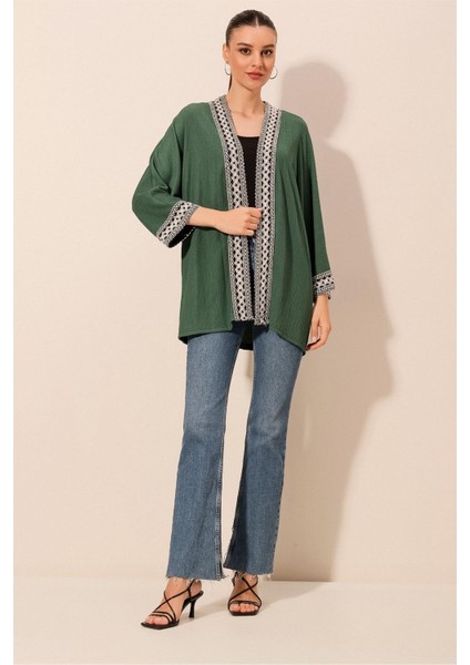 Kadın Bdart Etnik Işlemeli Midi Kimono Zümrüt Yeşili fiyatları