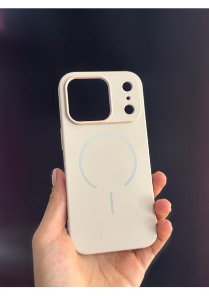 Iphone 17 Pro Max Uyumlu Desert Gold Sert Silikon ve Içi Kadife Magsafe Kılıf