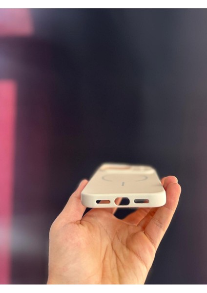 Iphone 17 Pro Max Uyumlu Desert Gold Sert Silikon ve Içi Kadife Magsafe Kılıf fırsatları