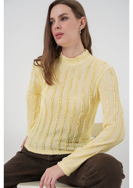 Kadın Bdart Dokulu Slim Fit Dik Yaka Bluz Kehribar Sarısı modelleri