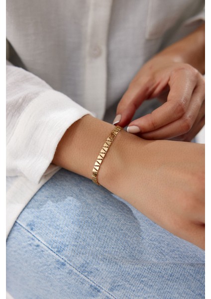 14 Ayar Altın Üçgen Bileklik