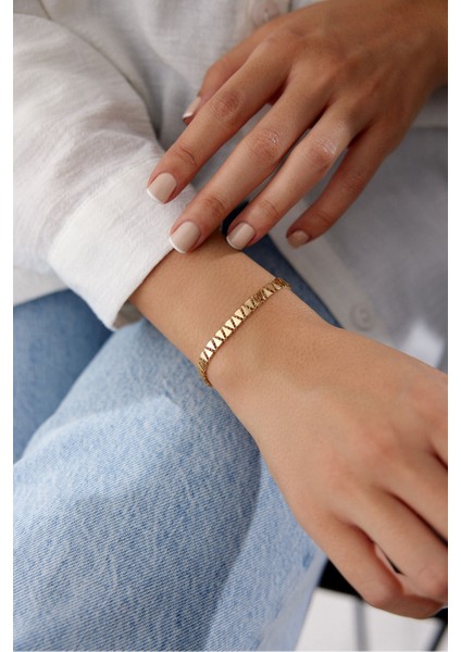 14 Ayar Altın Üçgen Bileklik fiyatları