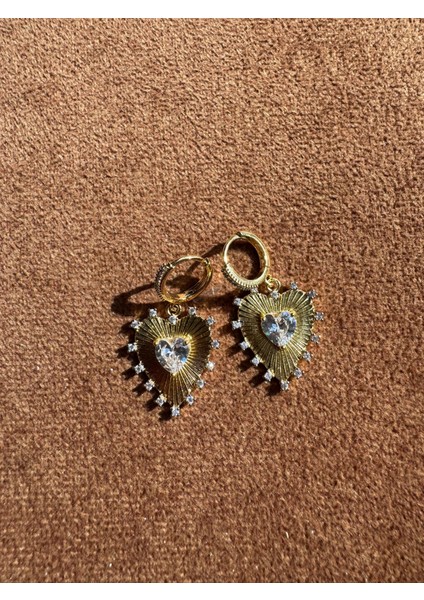 Taşlı Kalp Küpe fiyatları