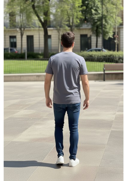 Erkek Sıfır Yaka Baskılı Tshirt modelleri