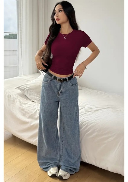 Bordo Bisiklet Yaka Basic Kadın Tişört fırsatları