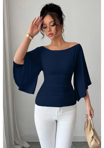 Kadın Beyaz Kayık Yaka Flare Kol Drapeli Fit Bluz indirimleri