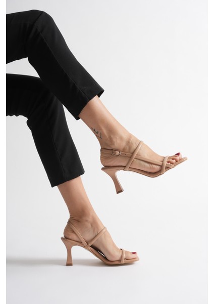Aynom Kadın Nude Topuklu Sandalet fiyatları