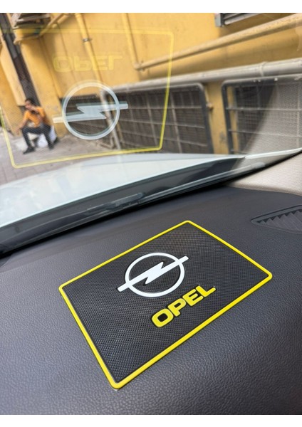 Opel Torpido Üstü Kaydırmaz Ped