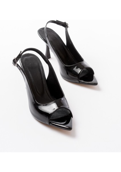 717 Siyah Rugan Sivri Burunlu Topuklu Kadın Sandalet modelleri