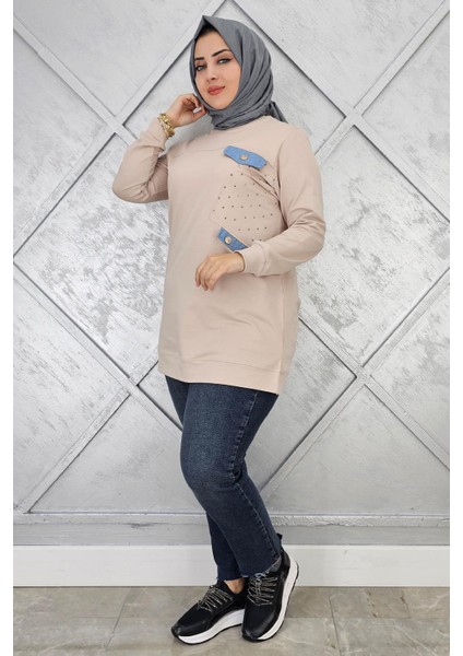 Kadın Taş ve Düğme Detaylı Tesettür Tunik