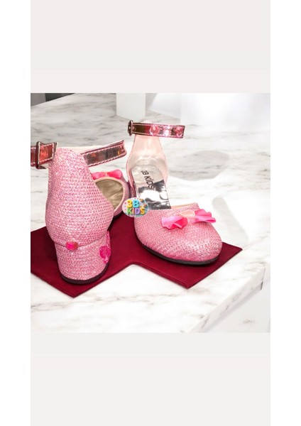 Pembe Bariiibi Payetli Prenses Elbise + Pembe 2 Adet Bubble Saç + Pembe Topuklu Ayakkabı Seti fırsatları