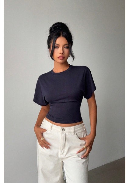 Kadın Lacivert Yarasa Kol Belden Oturtmalı Pamuklu T-Shirt fırsatları