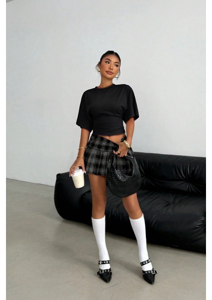 Kadın Siyah Yarasa Kol Belden Oturtmalı Pamuklu T-Shirt indirimleri