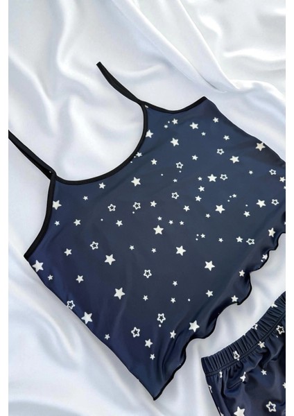 Yıldız Desenli Lacivert Şortlu Pijama Takımı fırsatları