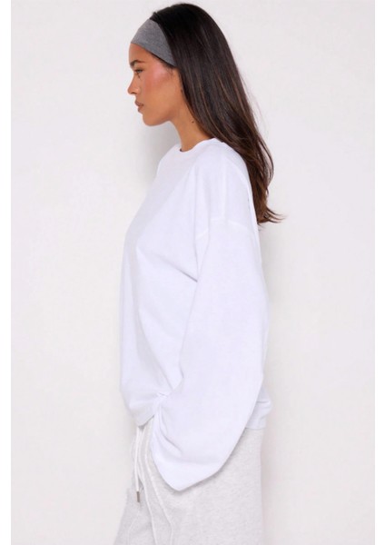 Kadın %100 Pamuk Bisiklet Yaka Oversize Fit Uzun Kollu Beyaz T-Shirt fırsatları