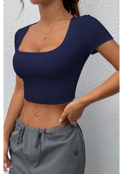 Kadın Kare Yaka Kısa Kollu Yazlık Basic Crop Tişört indirimleri