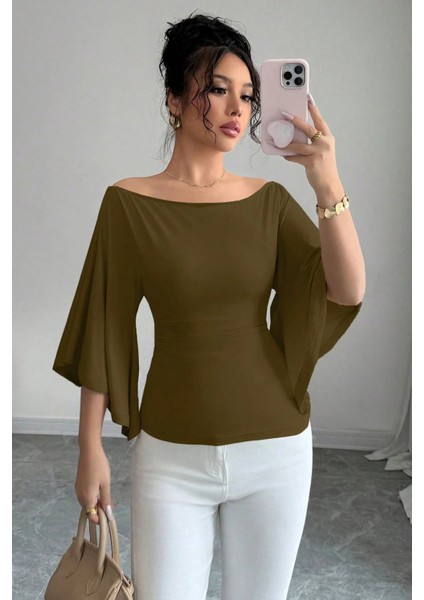 Kadın Beyaz Kayık Yaka Flare Kol Drapeli Fit Bluz fiyatları