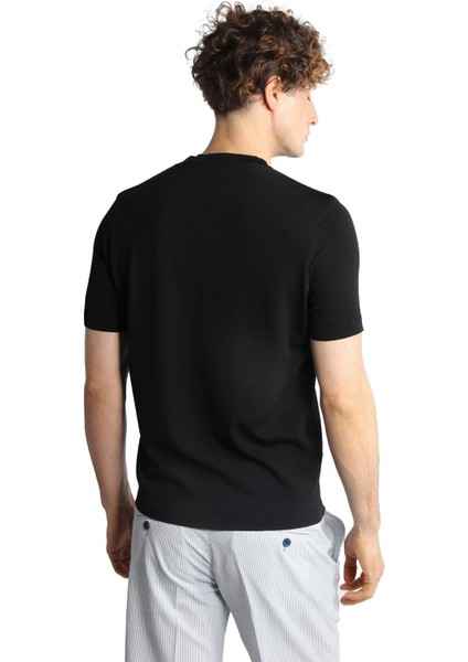 Siyah Standart Fit Dar Kalıp Bisiklet Yaka Düz Kısa Kollu Triko Tişört