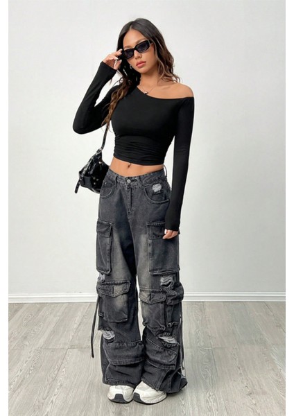 Kadın Asimetrik Yaka Uzun Kollu Crop T-Shirt Siyah fırsatları