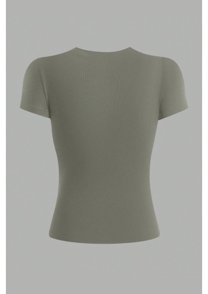 Haki Bisiklet Yaka Basic Kadın Tişört modelleri