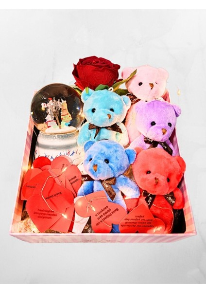 Romantik Hediye Kutusu Işıklı kalpli Mesajlı Kar Küresi ve Peluş Ayıcıklarla Dolu Sevgiliye Hediye modelleri