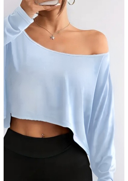 Kadın Düşük Omuz Kayık Yaka Oversize Uzun Kollu Crop T-Shirt fiyatları